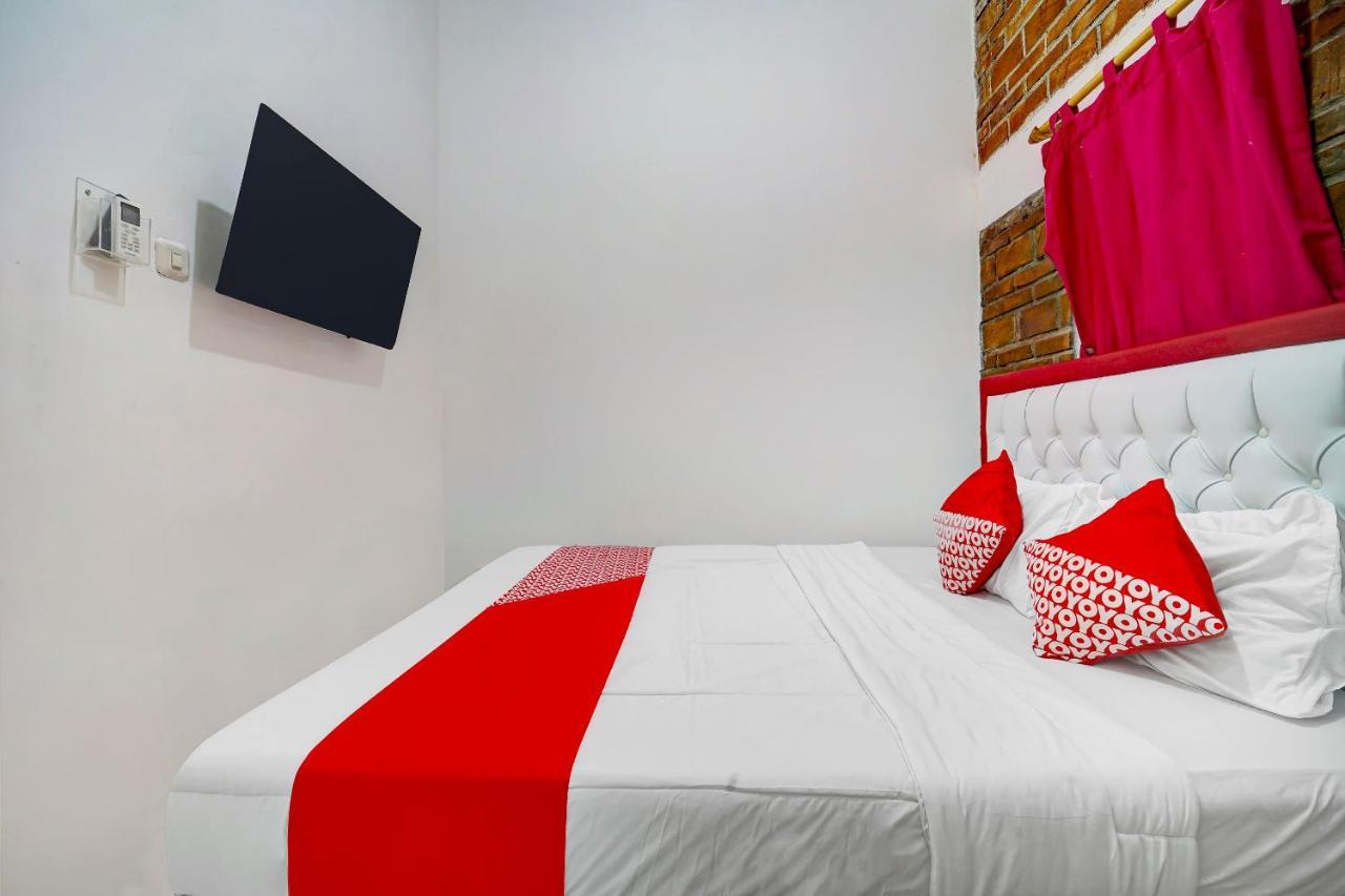 Super Oyo 91173 Guesthouse King Puntodewo Pakualaman 外观 照片